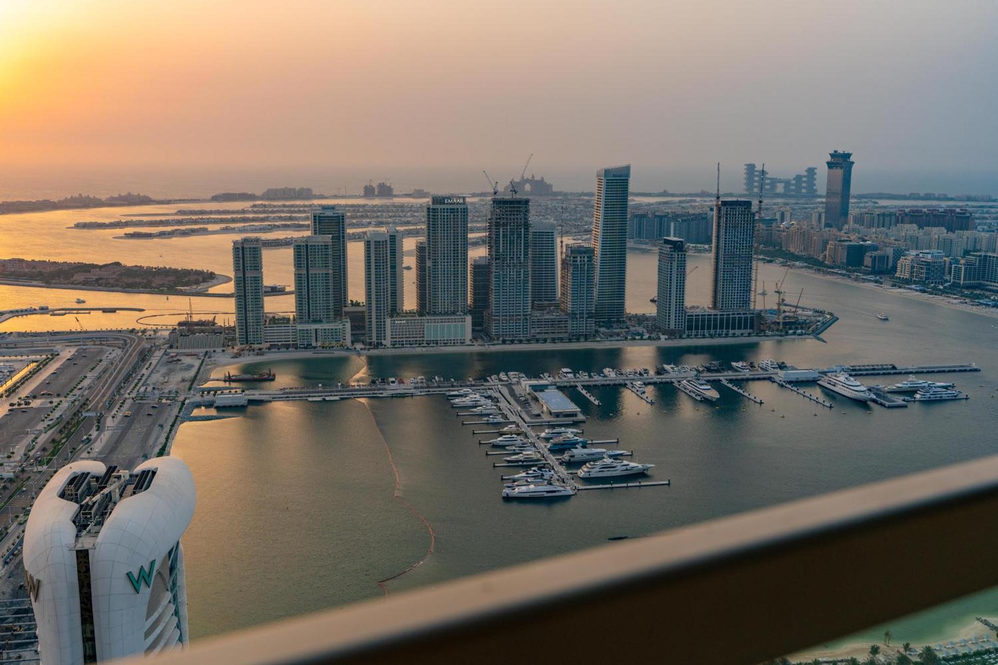 Apartment The Luxe Marina Experience - Stylish 2br With Sweeping Balcony Views For Total Relaxation Dubai